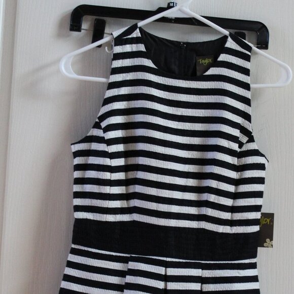 NWT Taylor Horizontal Striped Dress Size 2 - Picture 1 of 8